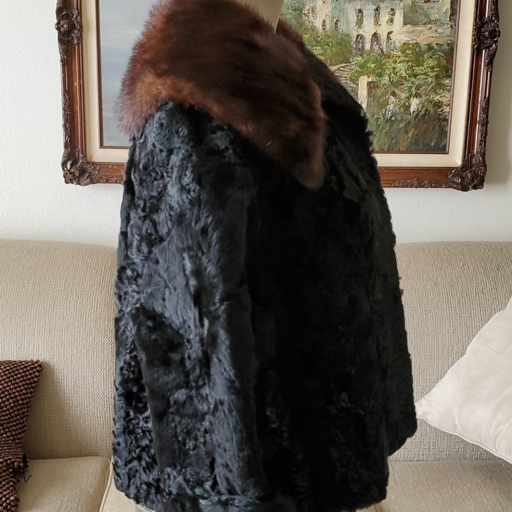 Vintage Black with mink fur coat,  the black fur is called Persian lamb or broad - Picture 5 of 10